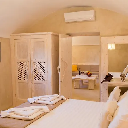 Nest With Hot Tub, Hammam & Outdoor Cinema Villa